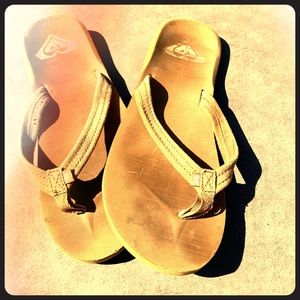 Women’s Roxy sandals size 9